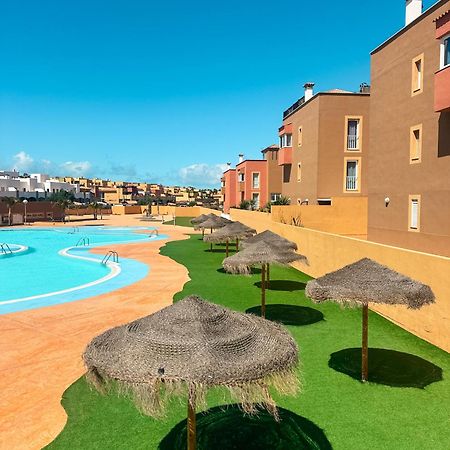 Apartamento Casa Bamboo Corralejo, Espacioso, Piscina Y Parking Exterior photo