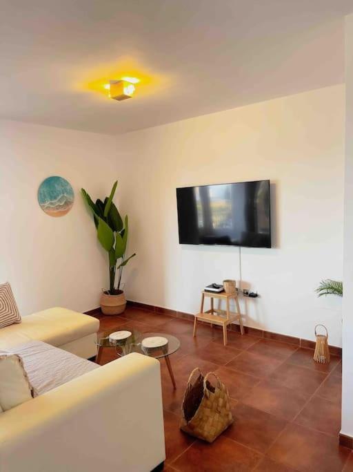 Apartamento Casa Bamboo Corralejo, Espacioso, Piscina Y Parking Exterior photo