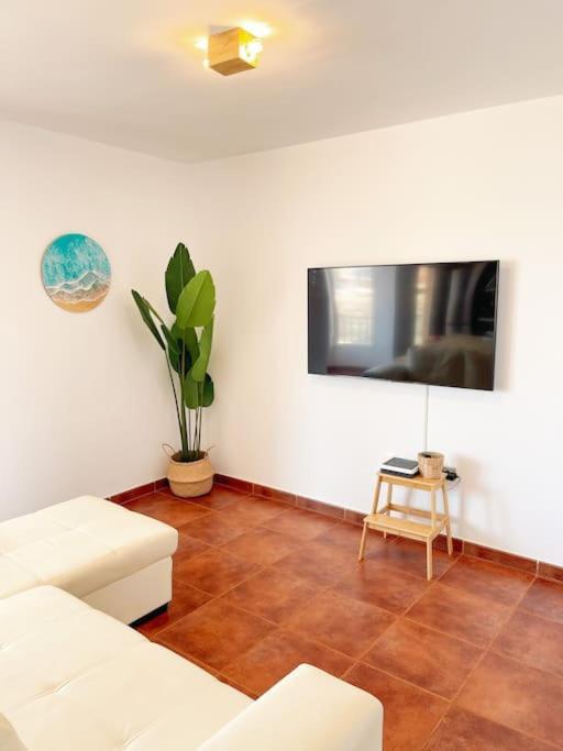 Apartamento Casa Bamboo Corralejo, Espacioso, Piscina Y Parking Exterior photo