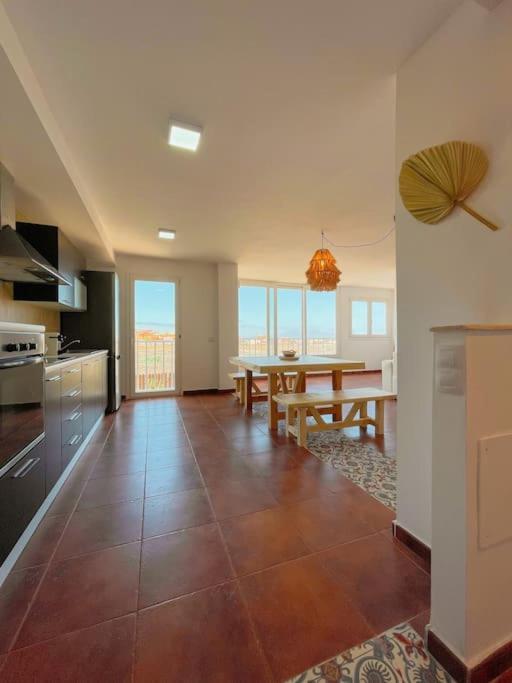 Apartamento Casa Bamboo Corralejo, Espacioso, Piscina Y Parking Exterior photo