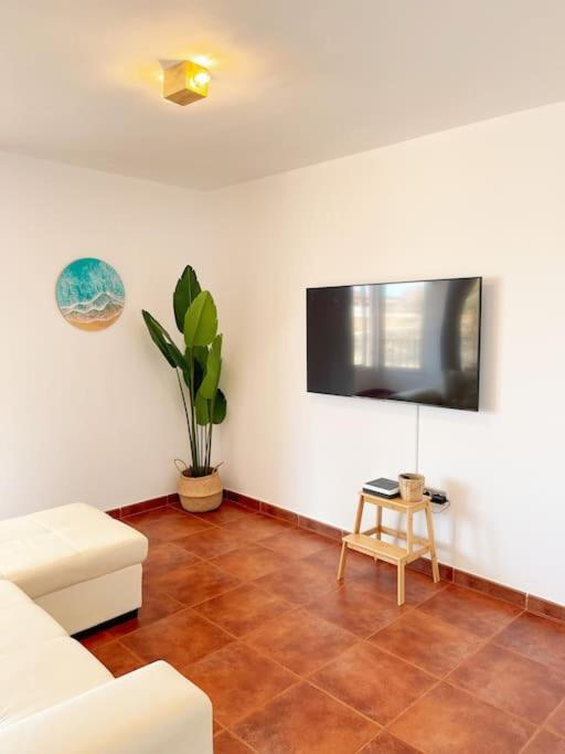 Apartamento Casa Bamboo Corralejo, Espacioso, Piscina Y Parking Exterior photo